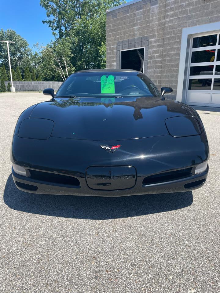 Chevrolet Corvette 2dr Convertible 2001