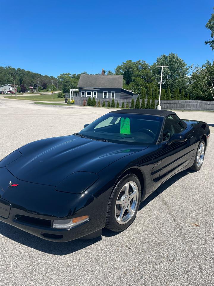 Chevrolet Corvette 2dr Convertible 2001