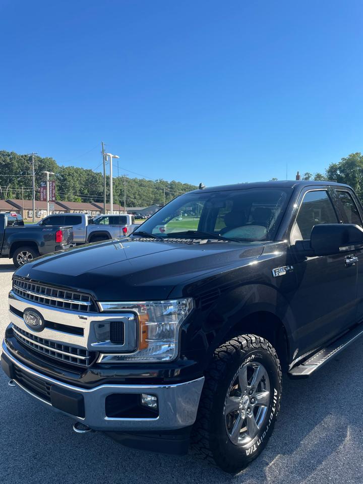 Ford F-150 4WD SuperCab 133" XLT 2020