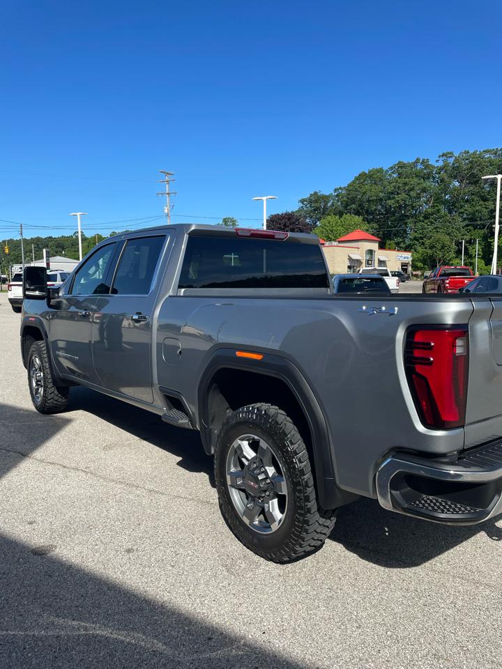 GMC Sierra 2500HD 4WD Crew Cab 159" SLT 2025