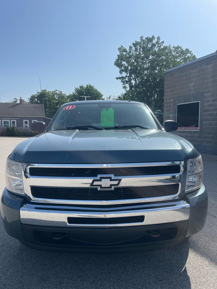 Chevrolet Silverado 1500 4WD Ext Cab 143.5" LT 2011
