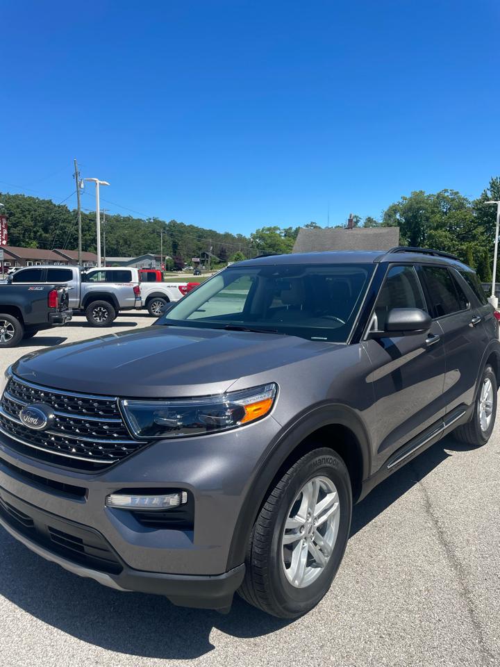 Ford Explorer XLT 4WD 2023