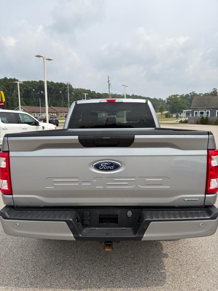 Ford F-150 XLT 4WD SuperCab 6.5' Box 2023
