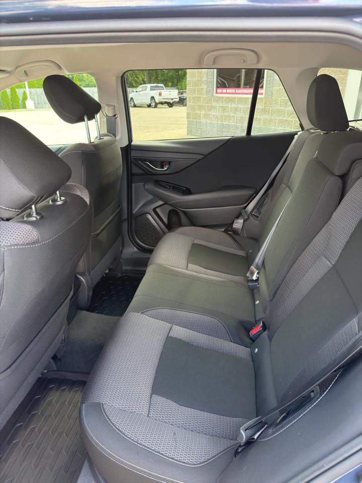 Subaru Outback Premium AWD 2024