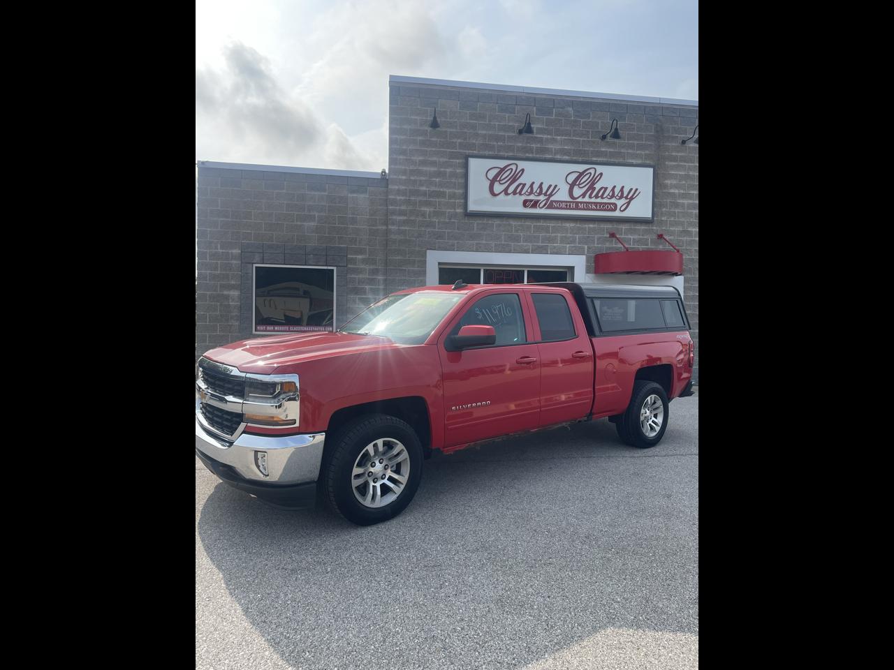 2017 Chevrolet Silverado 1500 4WD Double Cab 143.5" LT w/1LT