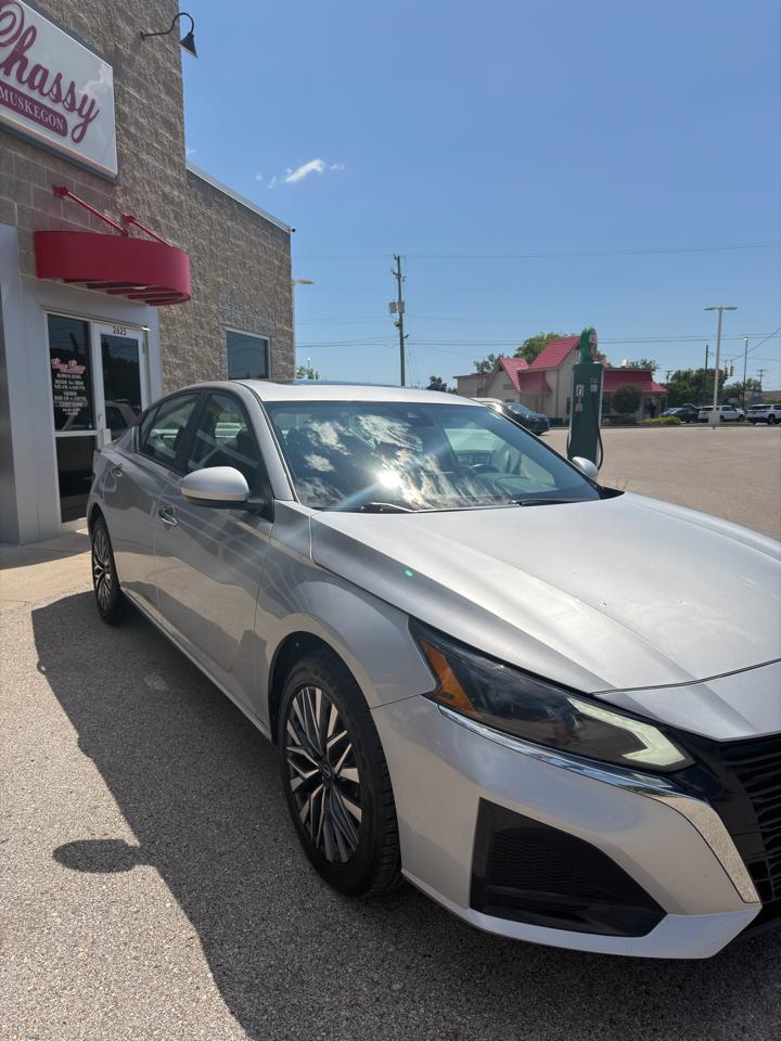 Nissan Altima 2.5 SV AWD Sedan 2023