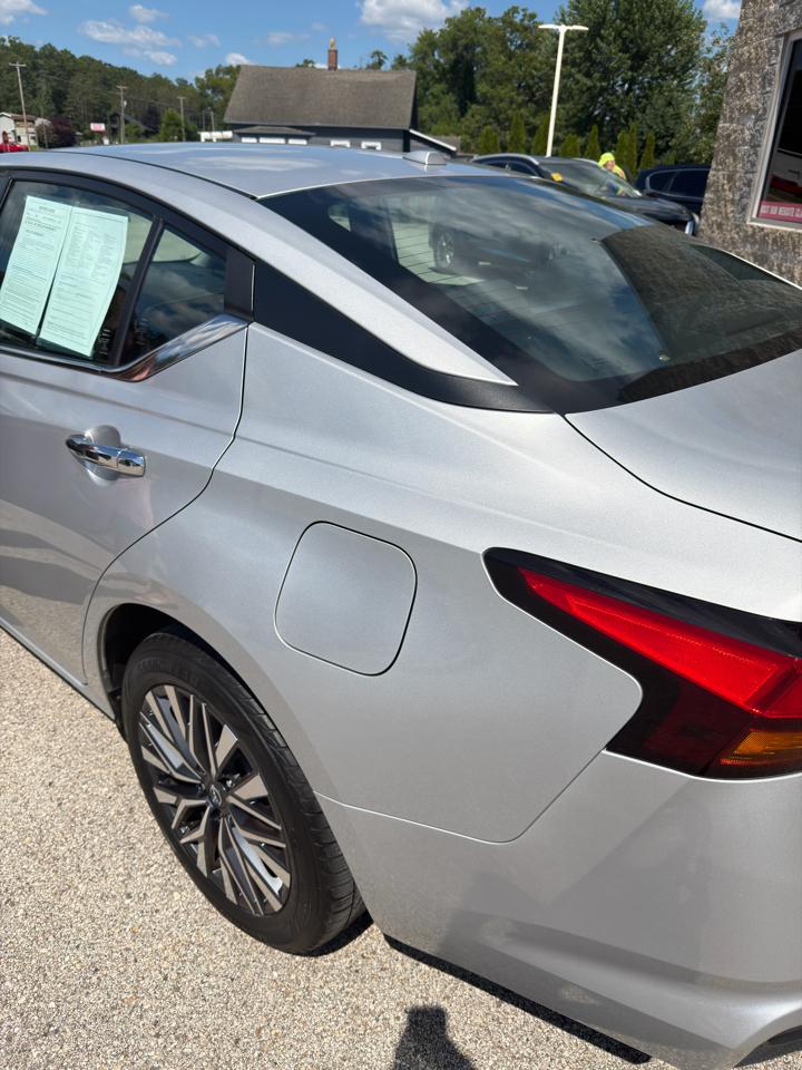 Nissan Altima 2.5 SV AWD Sedan 2023
