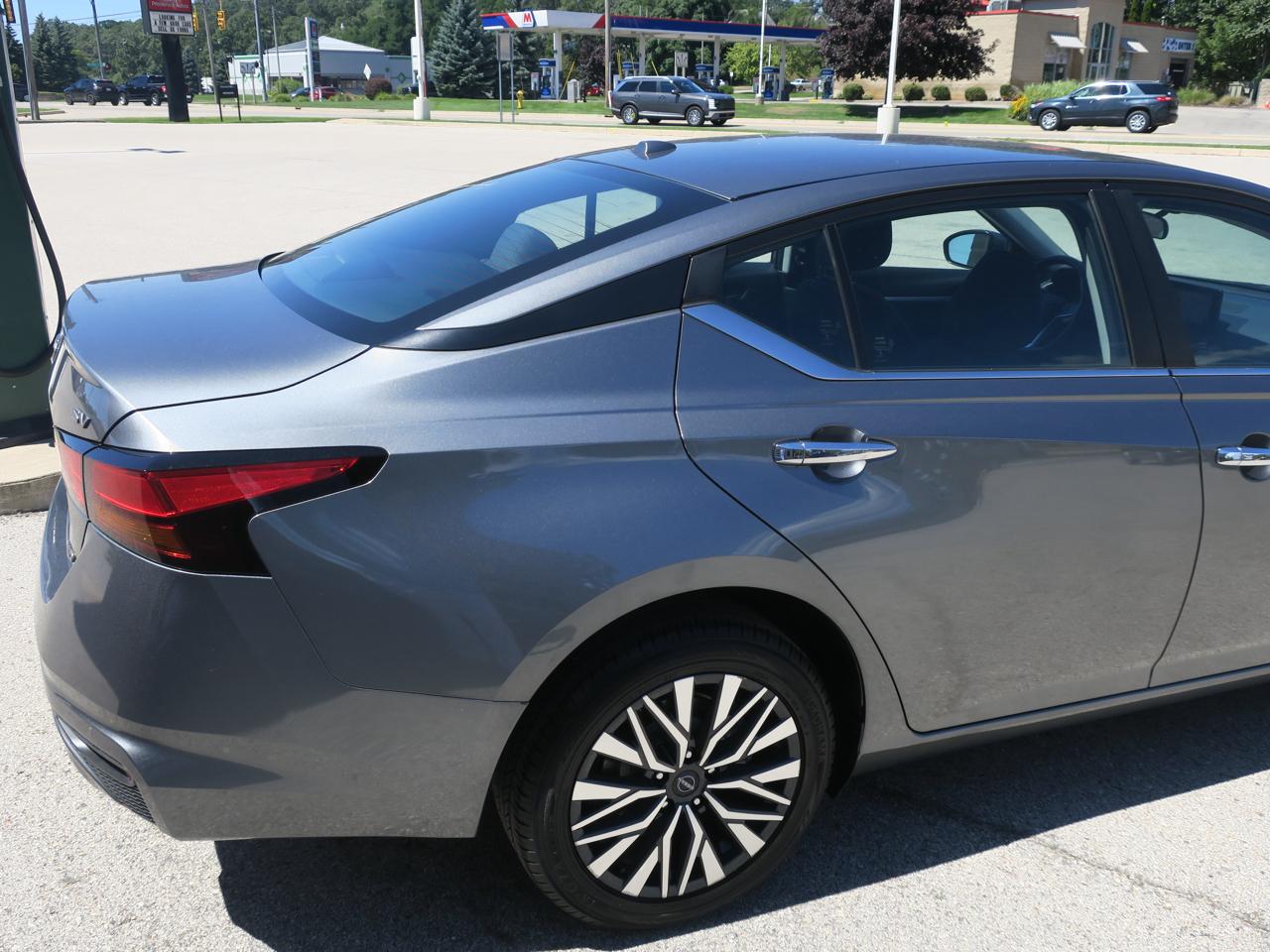 Nissan Altima 2.5 SV AWD Sedan 2023