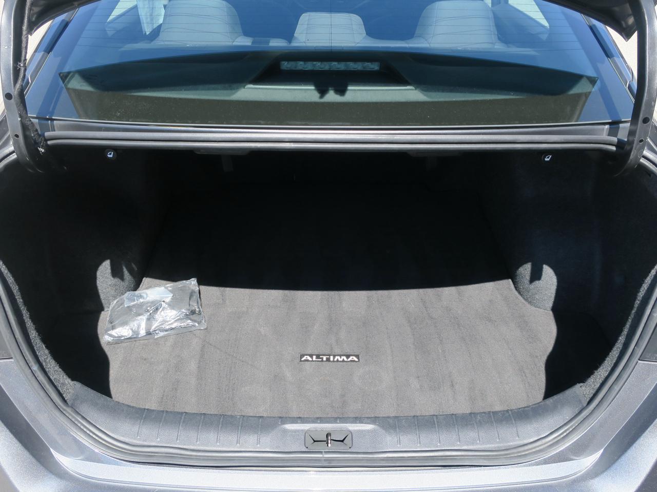 Nissan Altima 2.5 SV AWD Sedan 2023