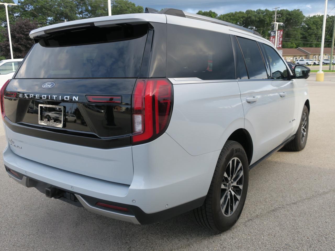 Ford Expedition Platinum 4x4 2025
