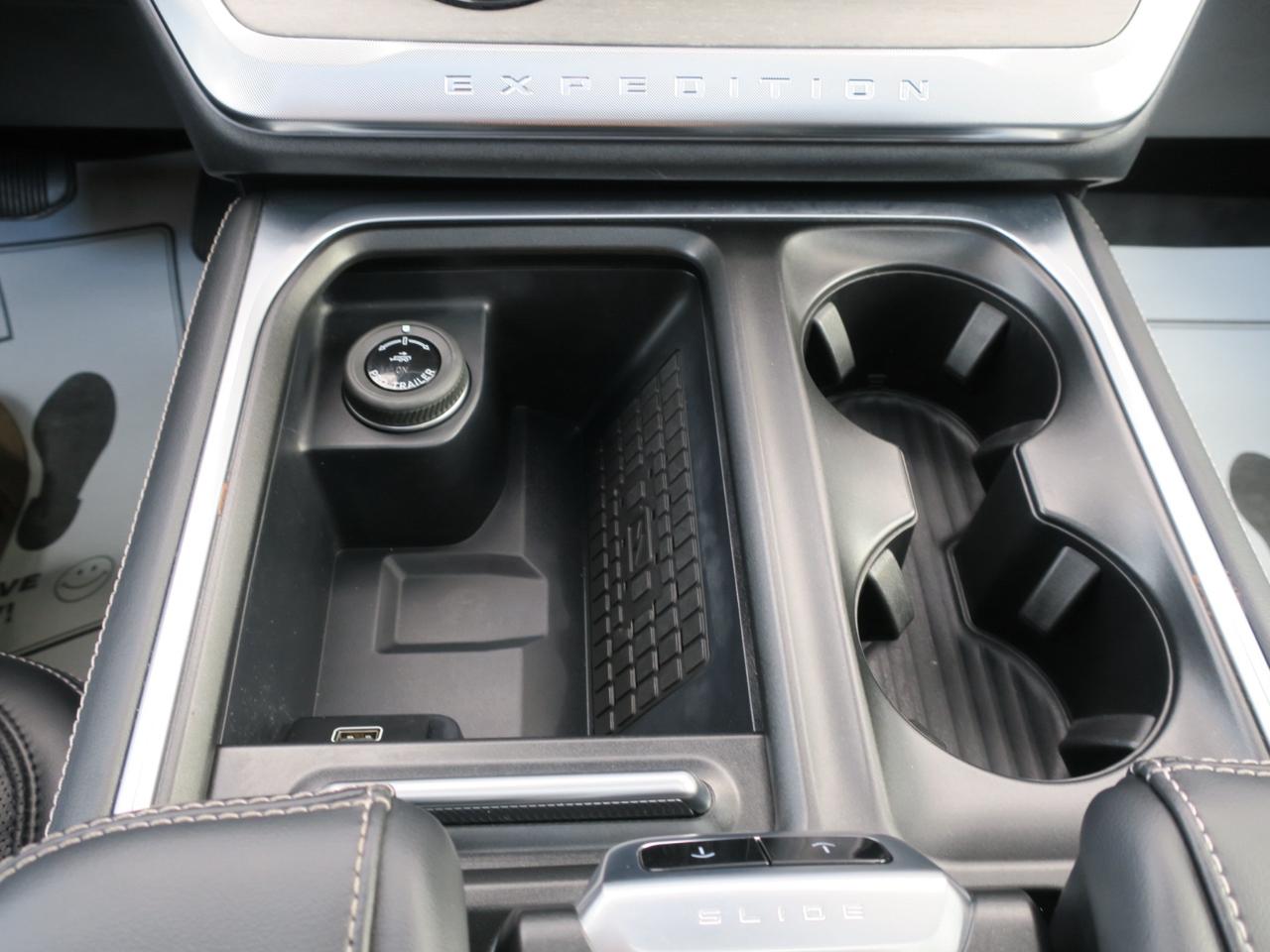 Ford Expedition Platinum 4x4 2025