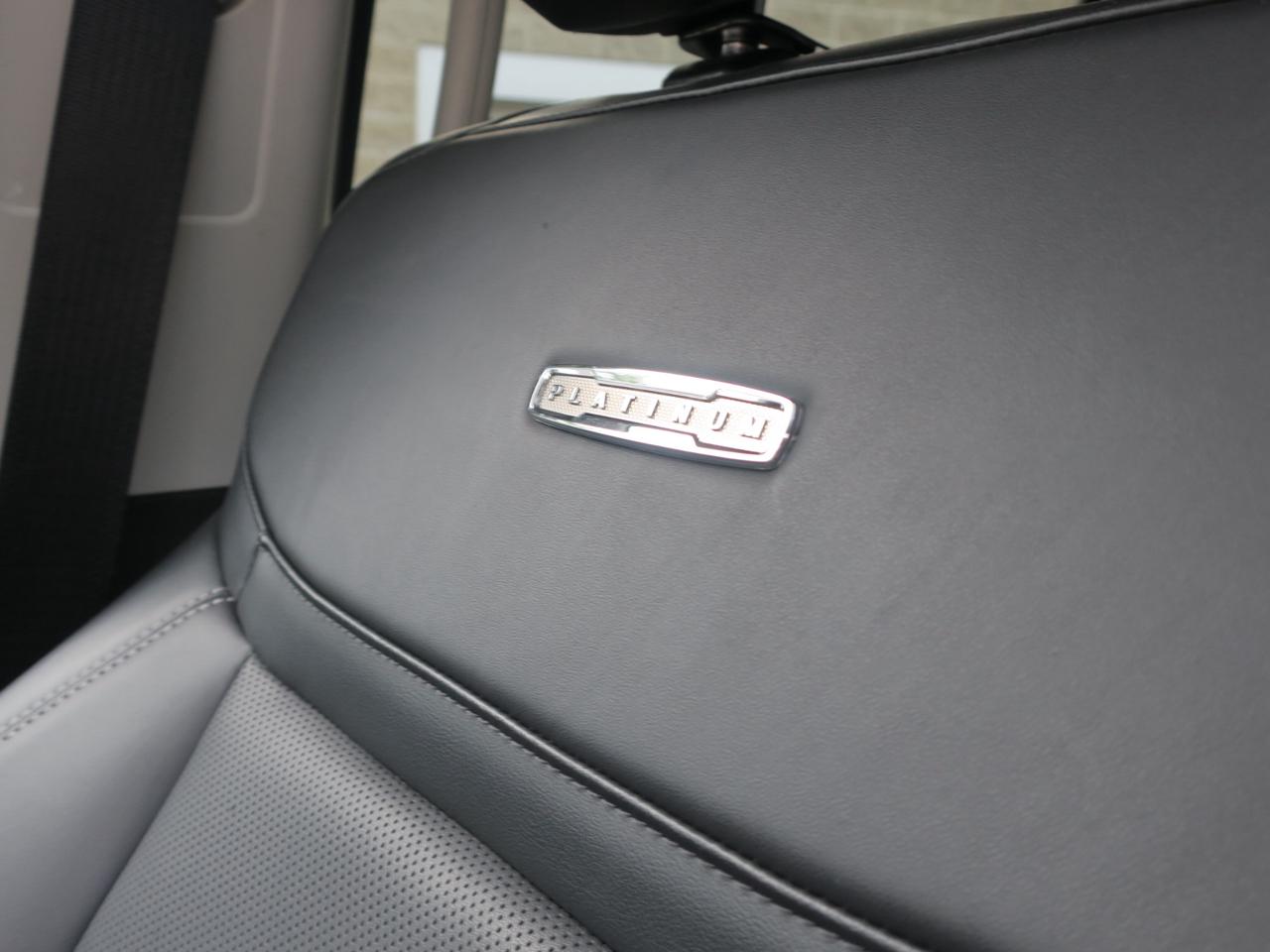 Ford Expedition Platinum 4x4 2025
