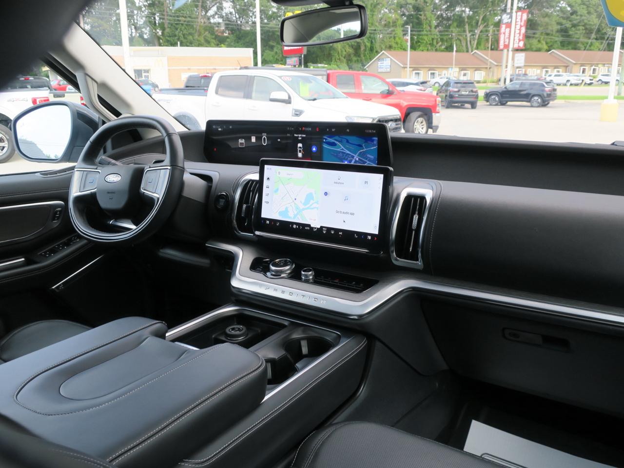 Ford Expedition Platinum 4x4 2025