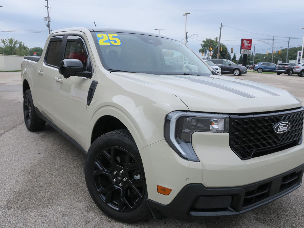 Ford Maverick Lariat AWD SuperCrew 2025