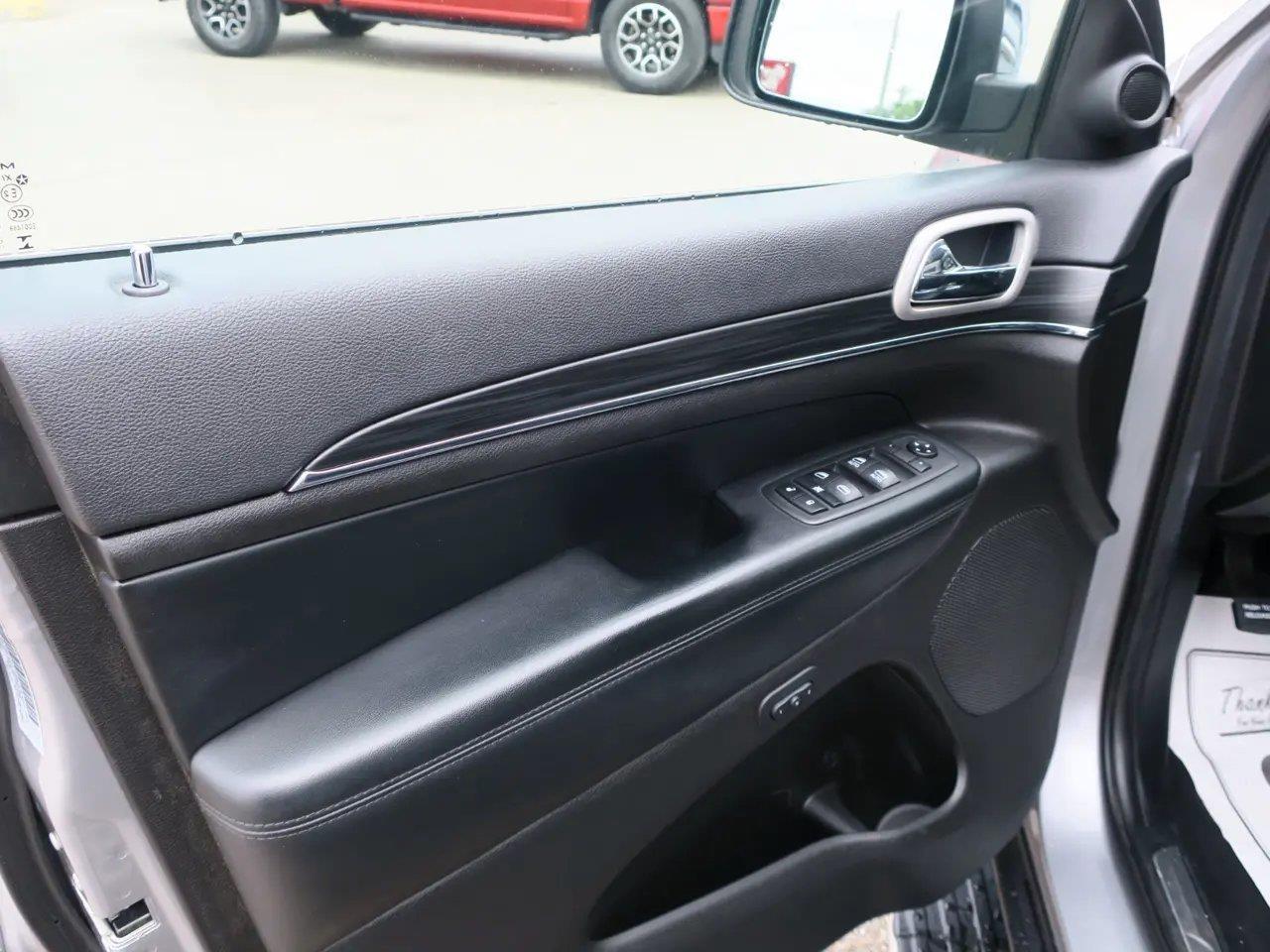 Jeep Grand Cherokee Limited 4x4 2020