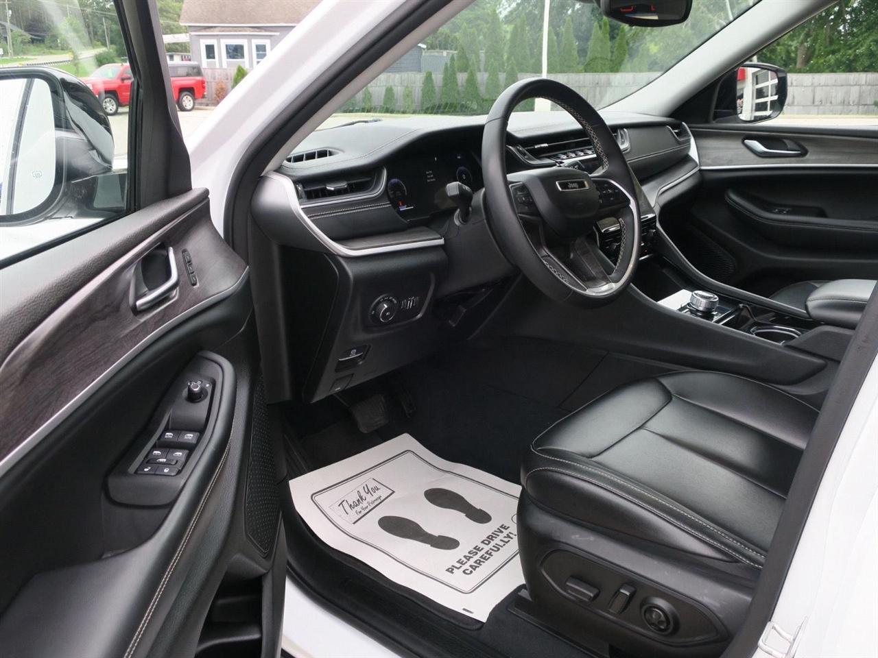 Jeep Grand Cherokee L Limited 4x4 2023