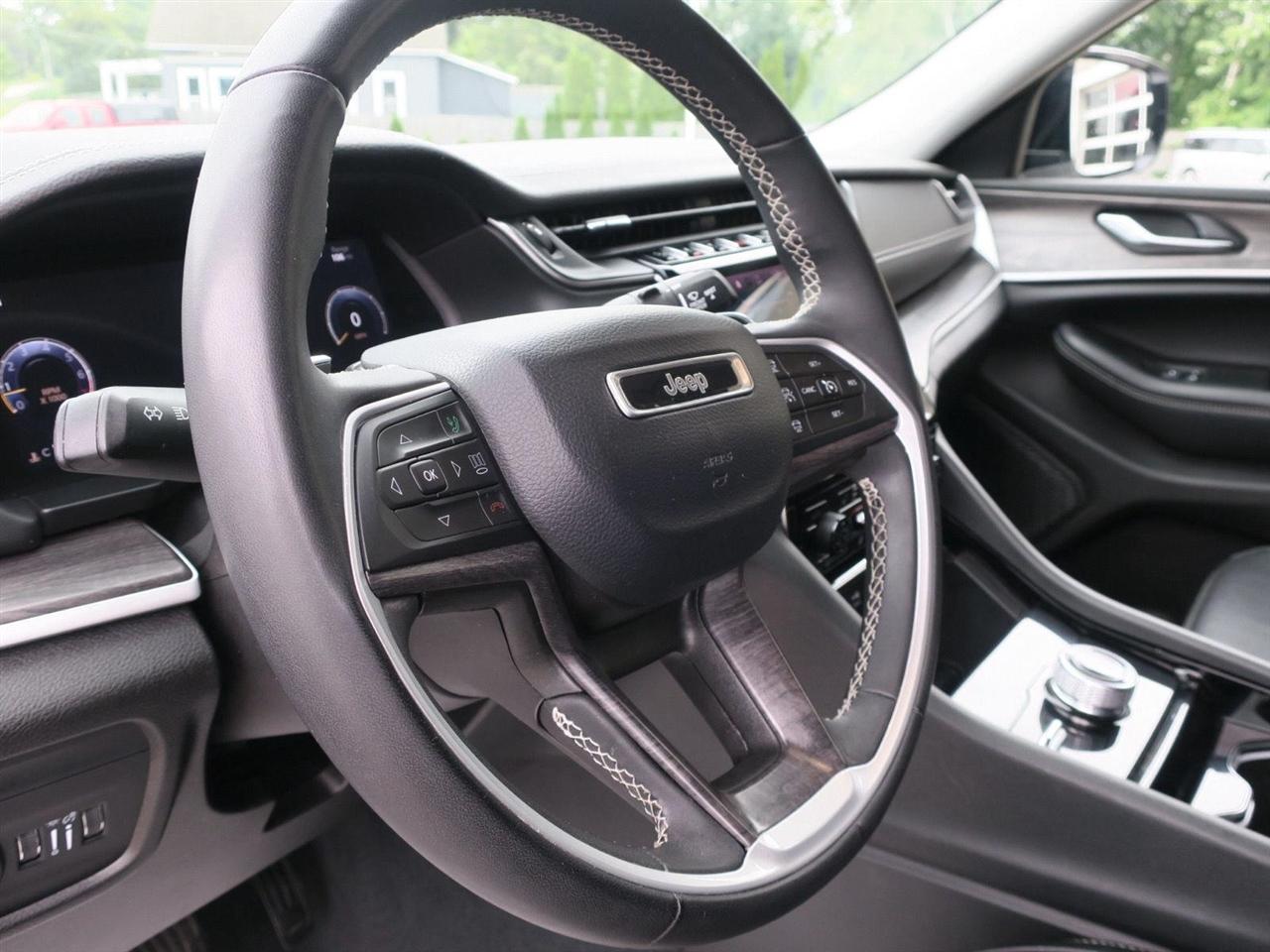 Jeep Grand Cherokee L Limited 4x4 2023