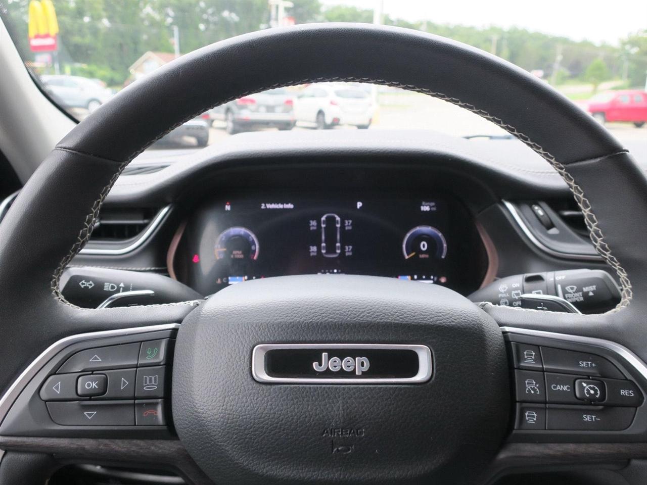 Jeep Grand Cherokee L Limited 4x4 2023