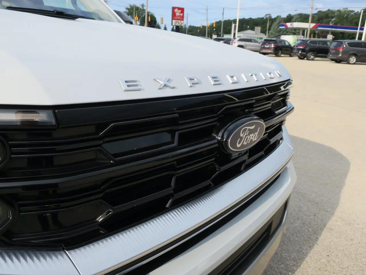 Ford Expedition Platinum 4x4 2025