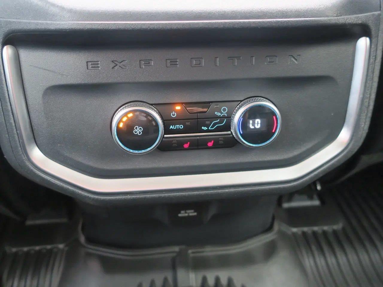 Ford Expedition Platinum 4x4 2025