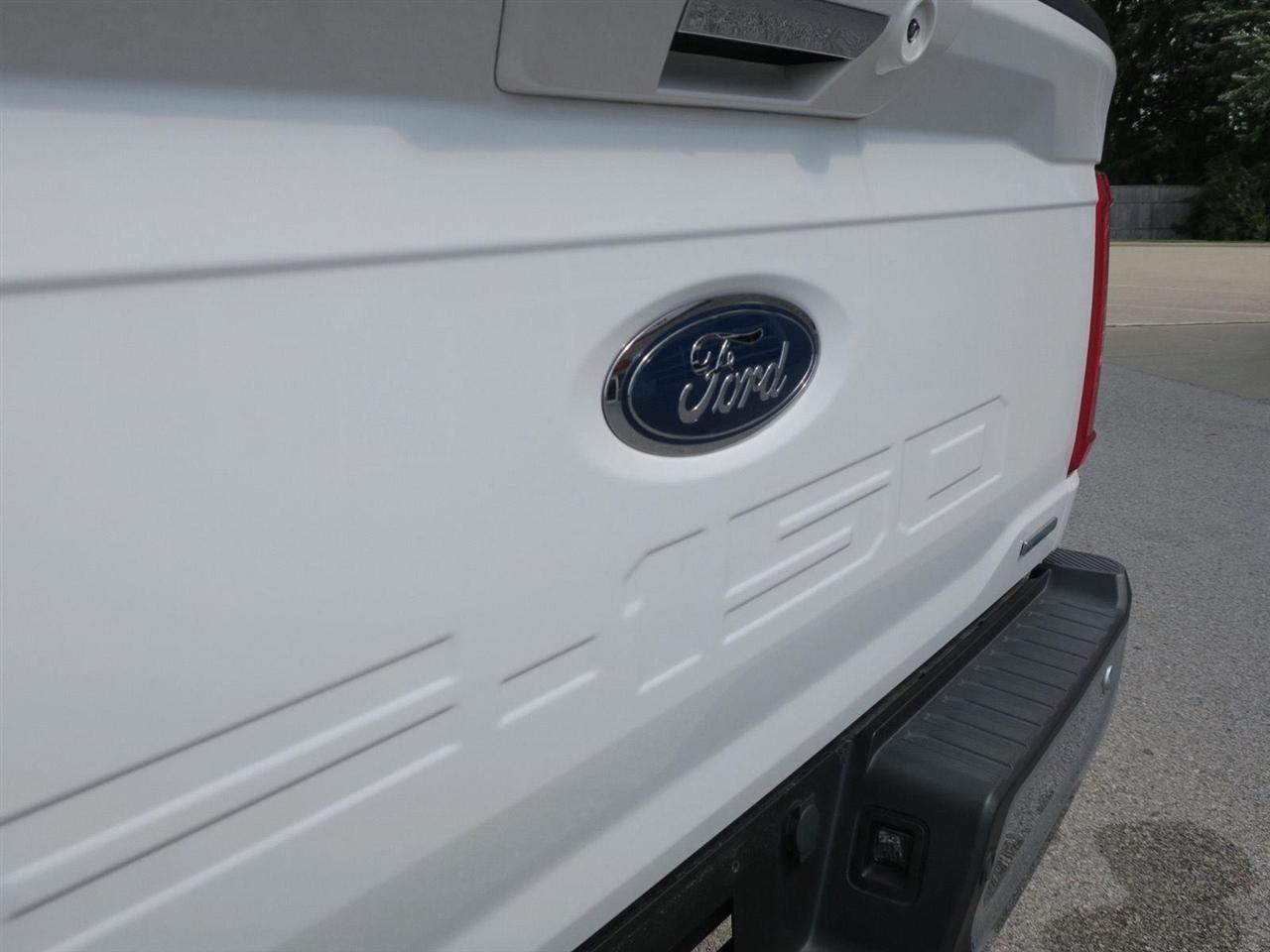 Ford F-150 XLT 4WD SuperCrew 5.5' Box 2021
