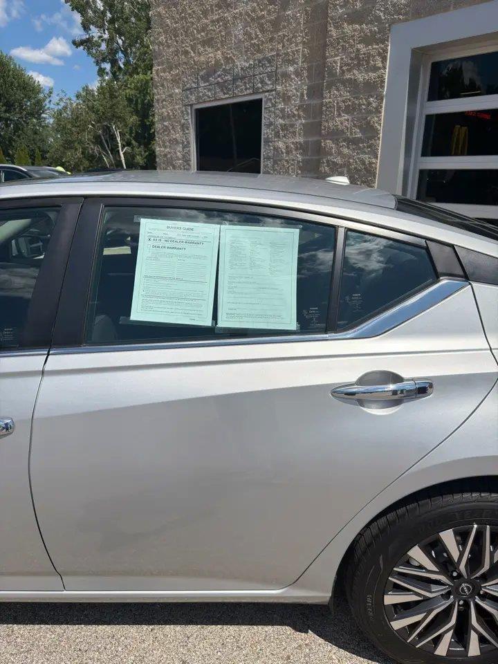 Nissan Altima 2.5 SV AWD Sedan 2023