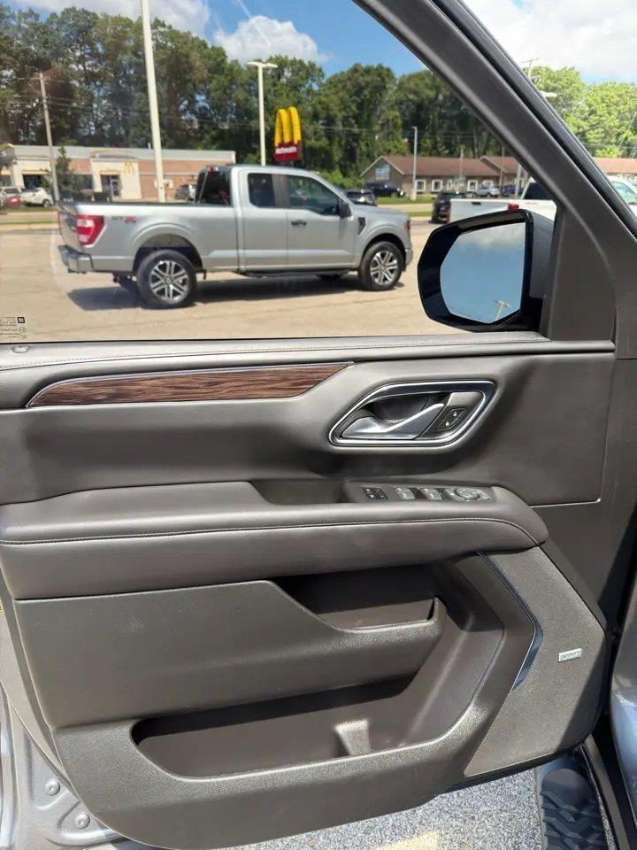 Chevrolet Suburban 4WD 4dr Z71 2021
