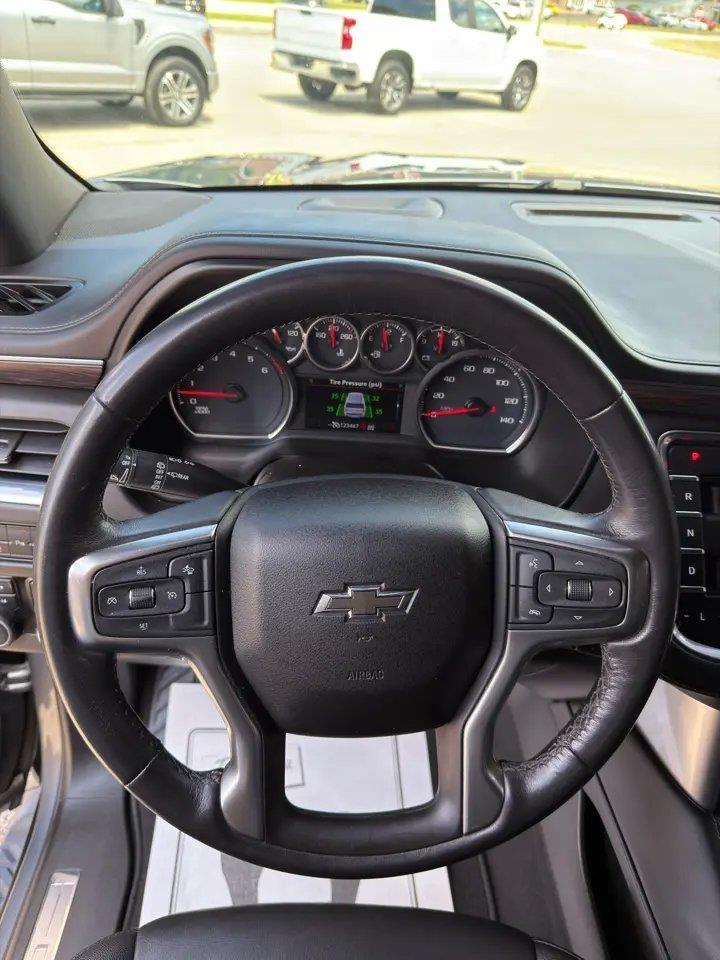 Chevrolet Suburban 4WD 4dr Z71 2021