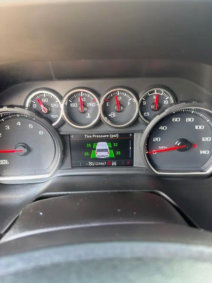 Chevrolet Suburban 4WD 4dr Z71 2021
