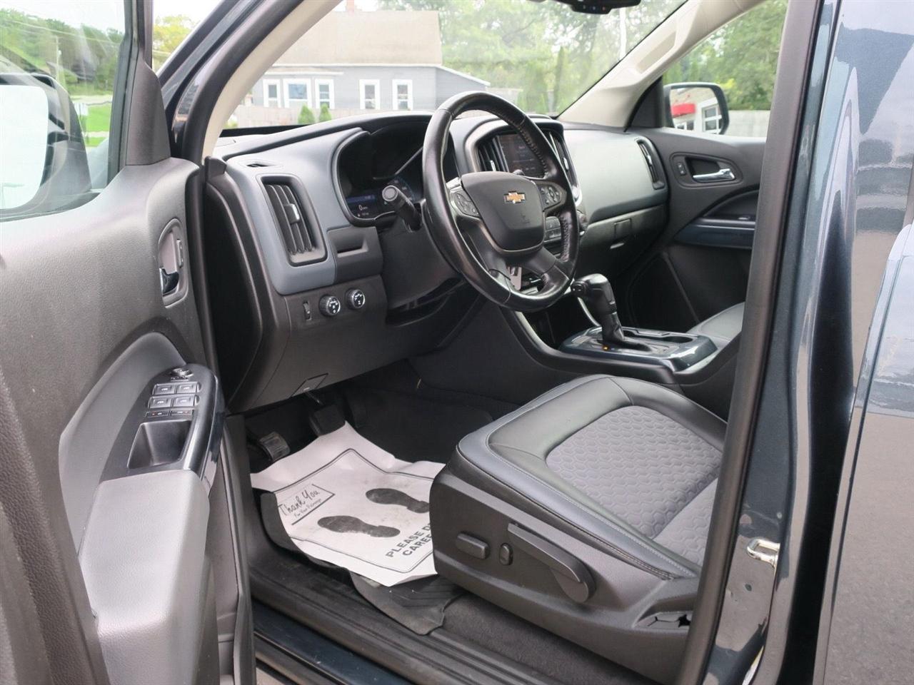 2020 Chevrolet Colorado Z71 - Photo 14