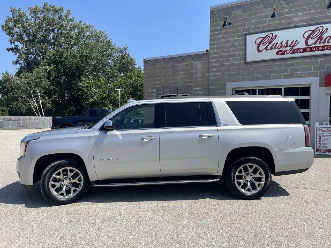 GMC Yukon XL 4WD 4dr SLT 2016