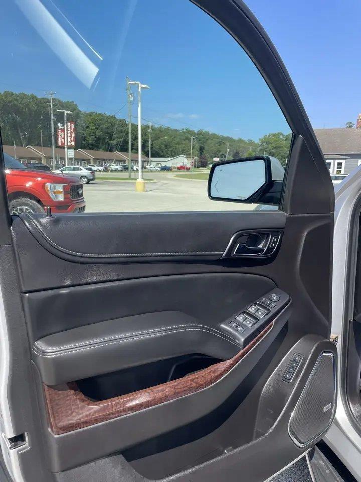 GMC Yukon XL 4WD 4dr SLT 2016
