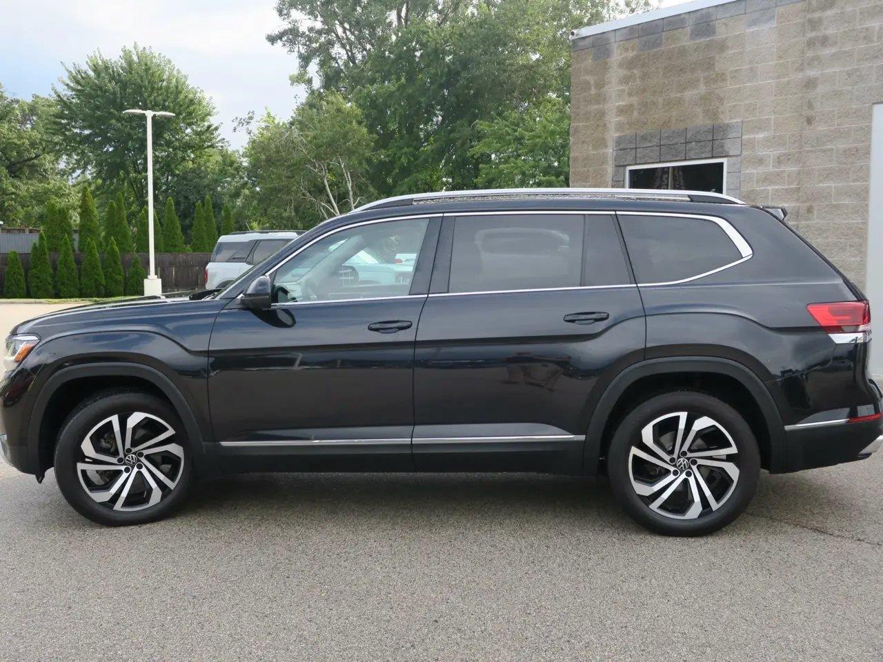 Volkswagen Atlas 2.0T SEL Premium 4MOTION *Ltd Avail* 2021