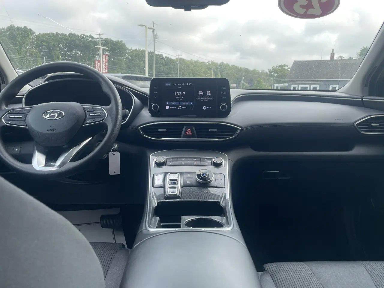 Hyundai Santa Fe SE AWD 2023