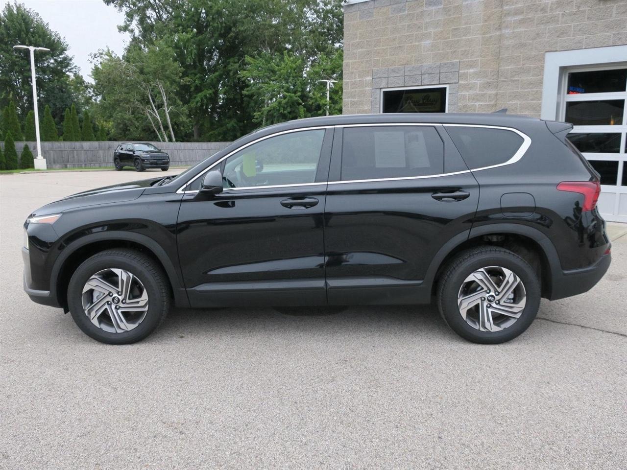 Hyundai Santa Fe photo 2