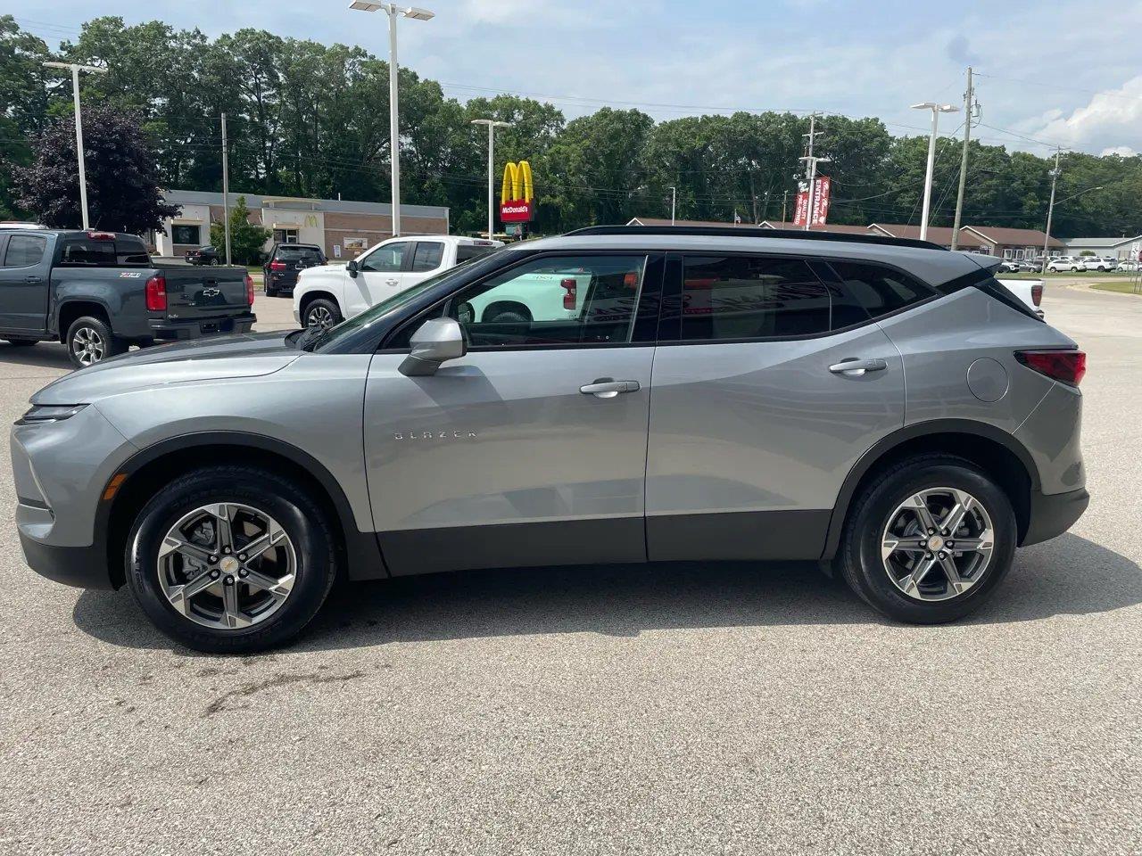 Chevrolet Blazer AWD 4dr LT w/2LT 2023