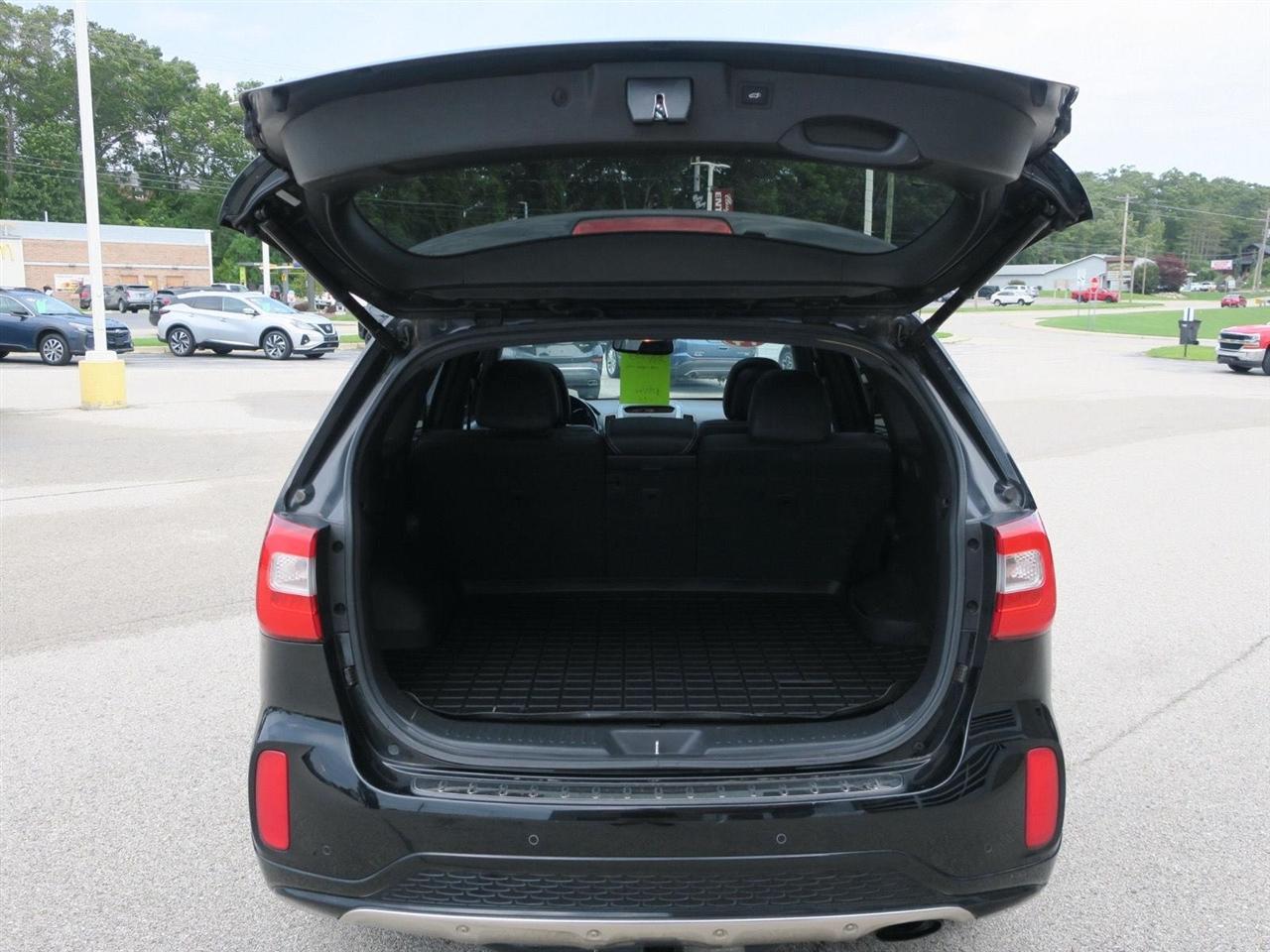 Kia Sorento 2WD 4dr V6 SX Limited 2014