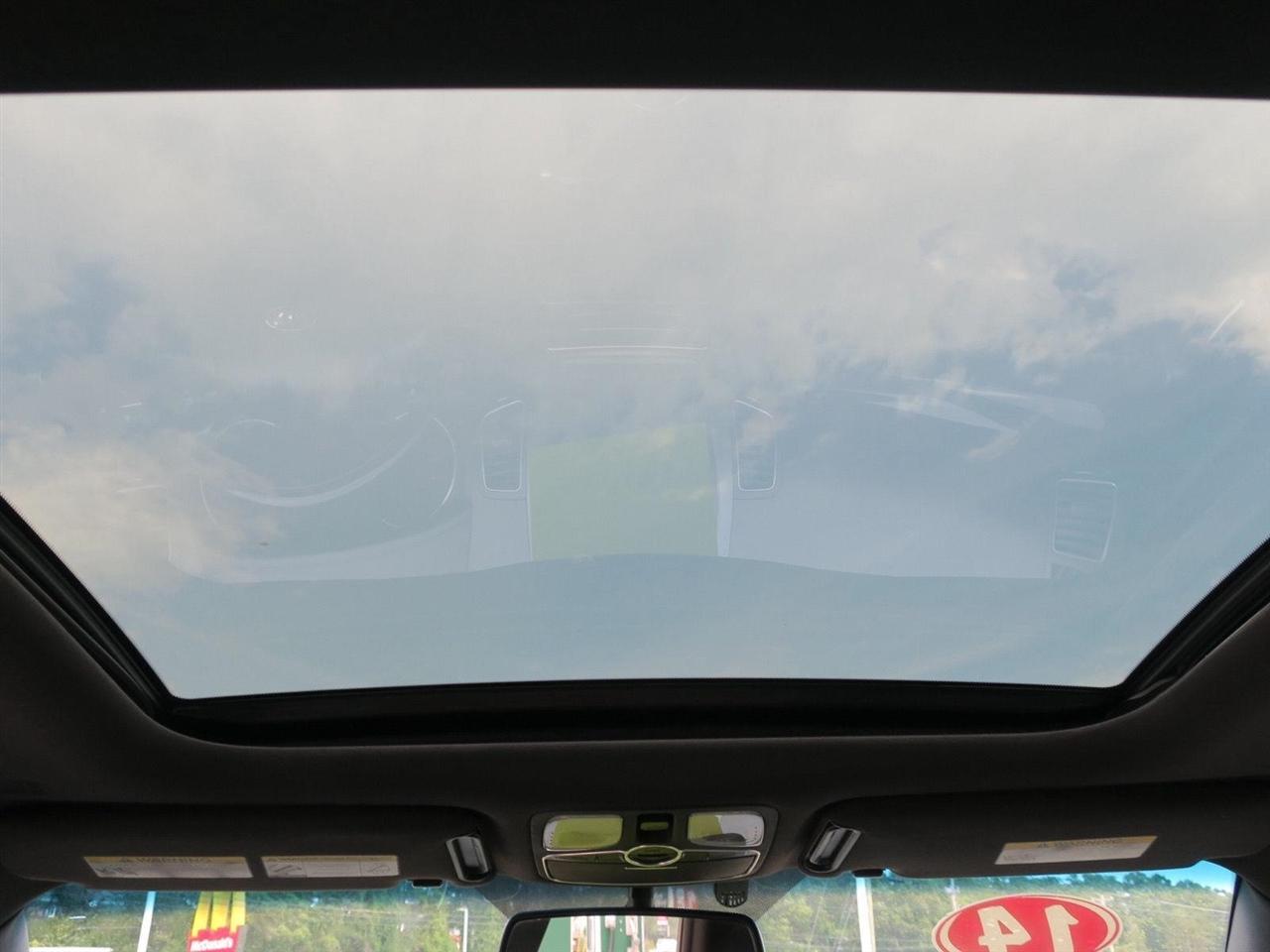 Kia Sorento 2WD 4dr V6 SX Limited 2014