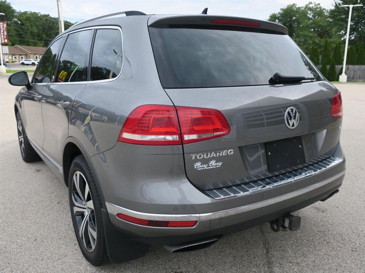 Volkswagen Touareg photo 4