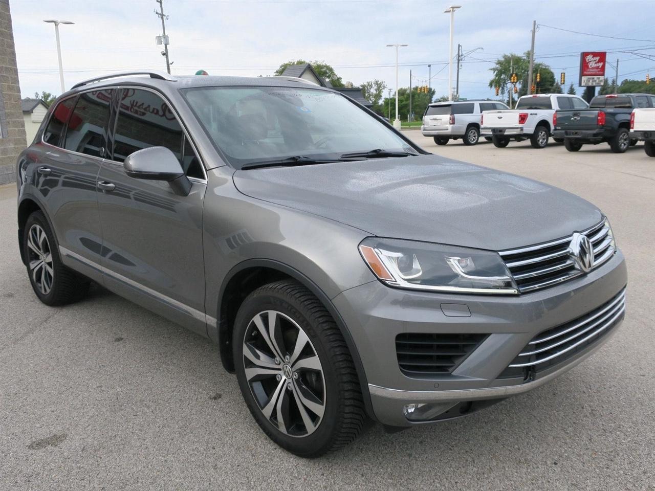 Volkswagen Touareg photo 6