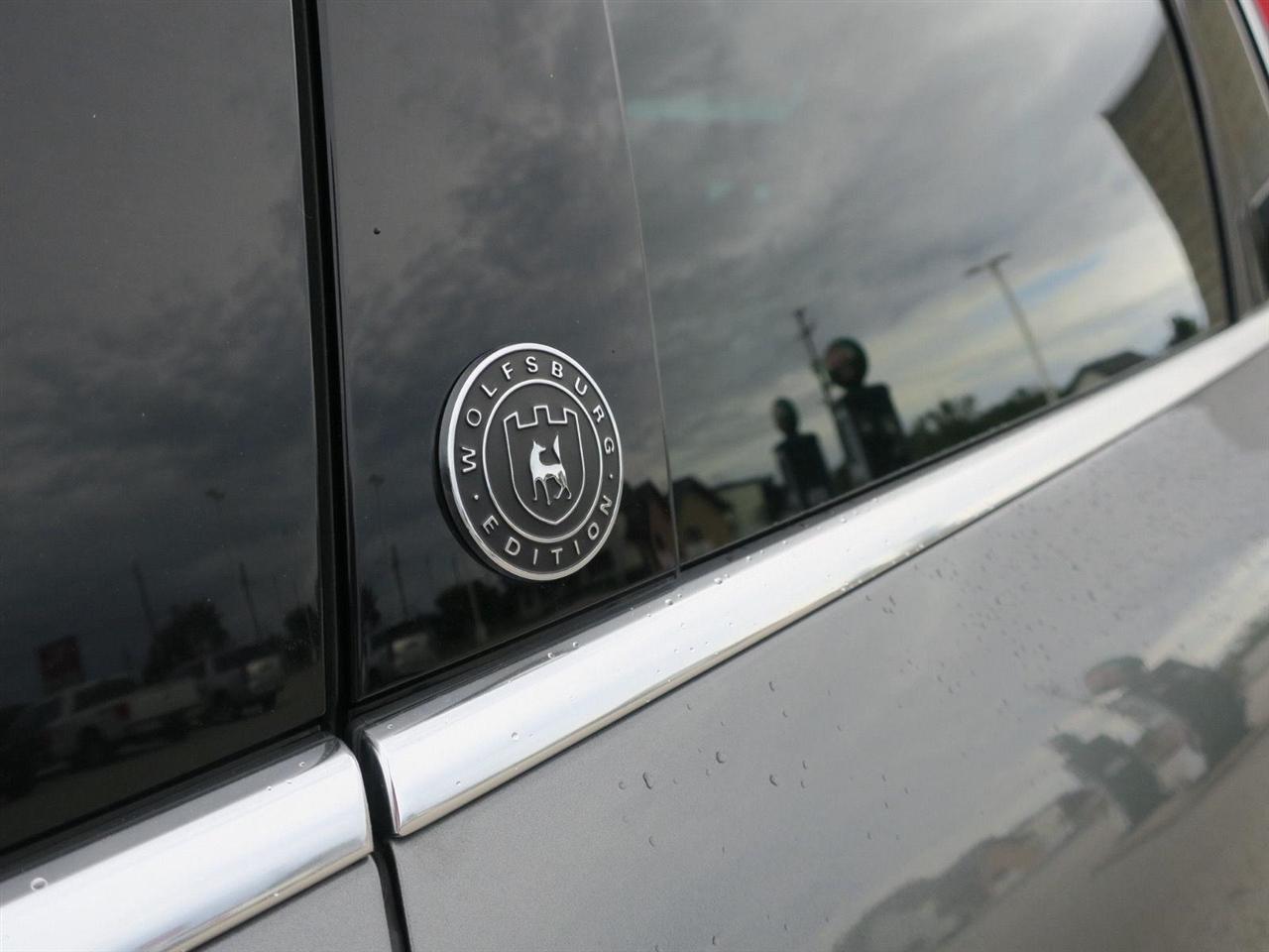 Volkswagen Touareg photo 12
