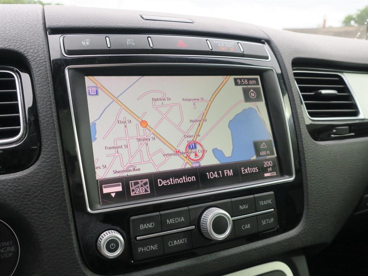 Volkswagen Touareg photo 19