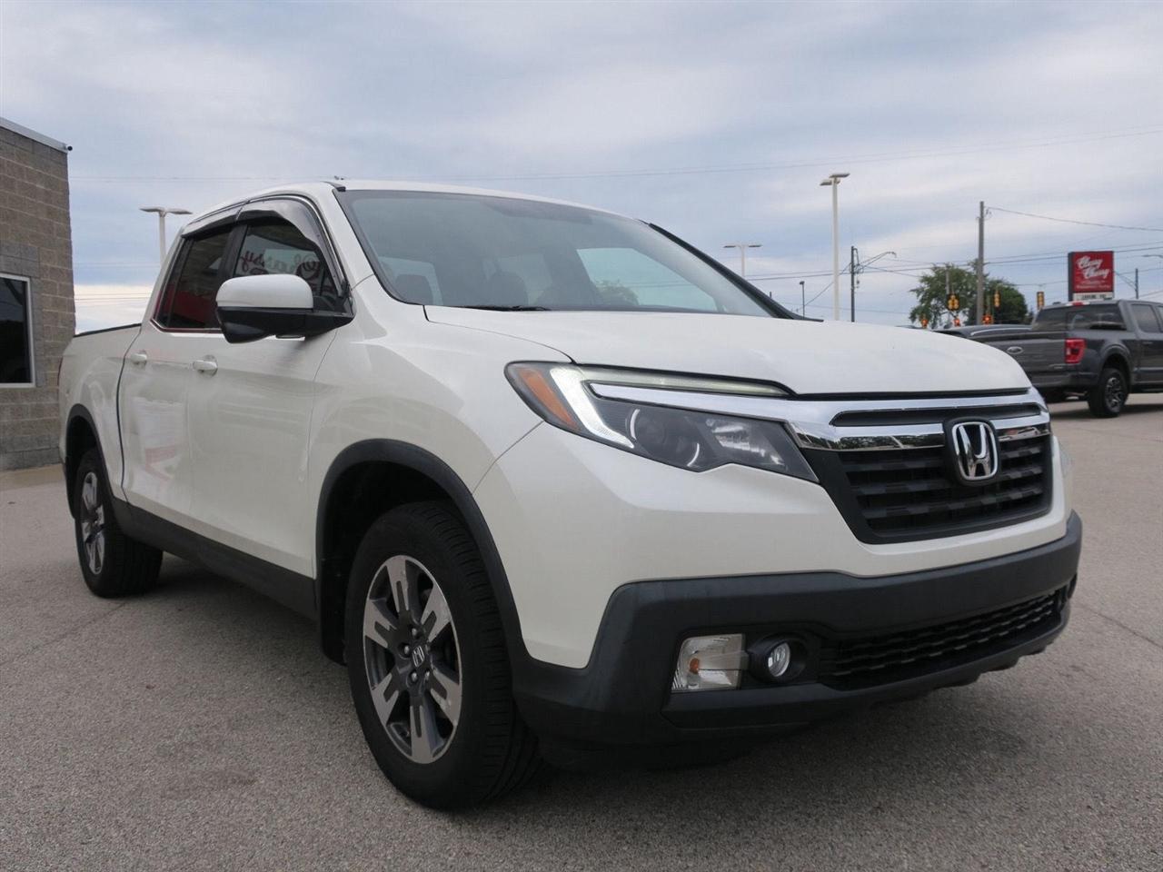 Honda Ridgeline photo 7