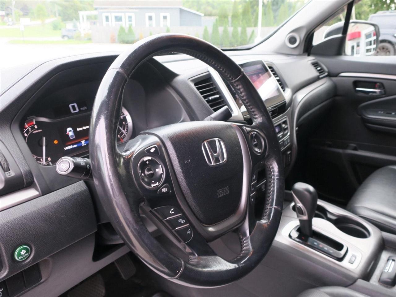 Honda Ridgeline photo 12