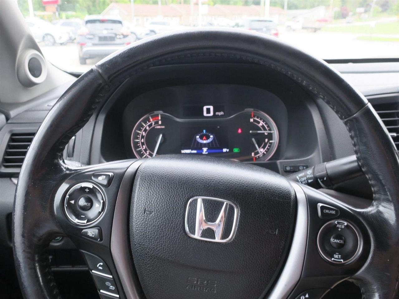 Honda Ridgeline photo 14