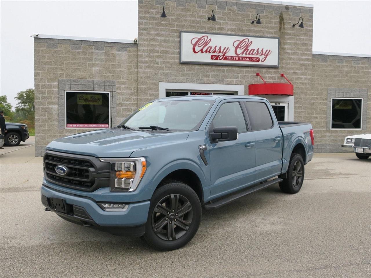 2023 Ford F-150 XL 4WD SuperCrew 5.5' Box