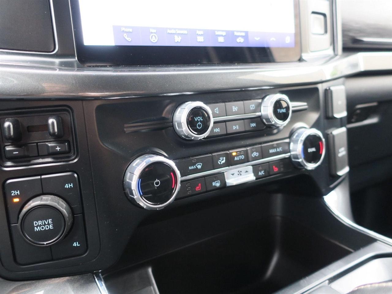 Ford F-150 Lariat 4WD SuperCrew 5.5' Box 2023