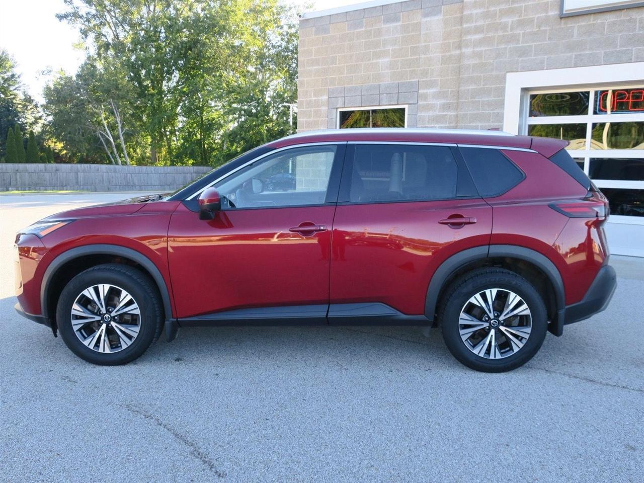 Nissan Rogue photo 3