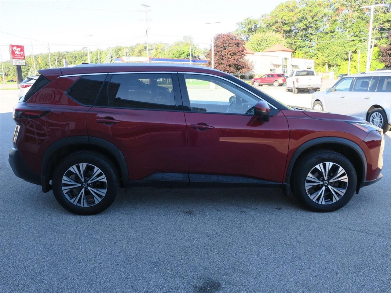 Nissan Rogue photo 5