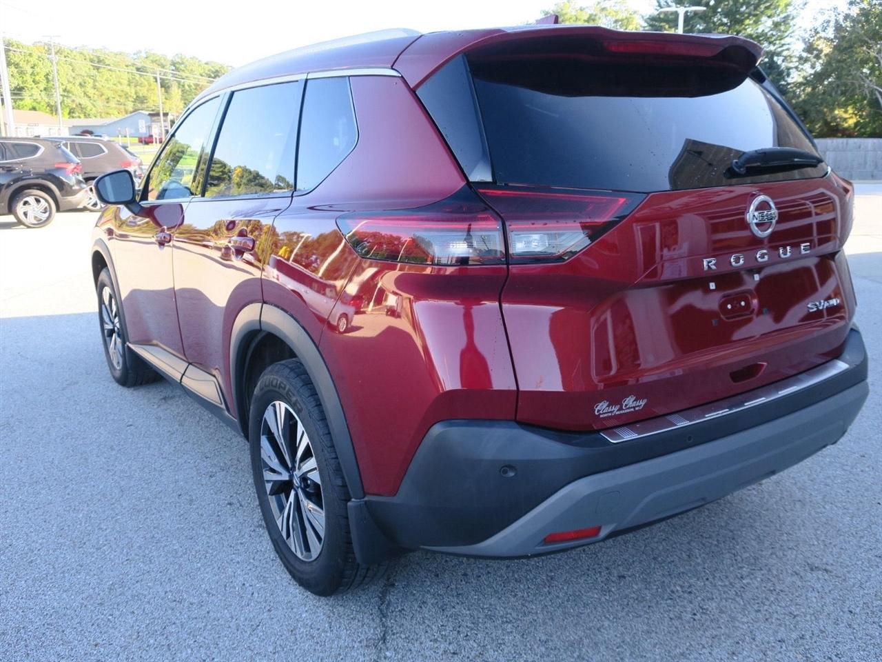 Nissan Rogue photo 6